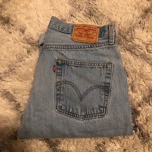 Levi 501 Jeans